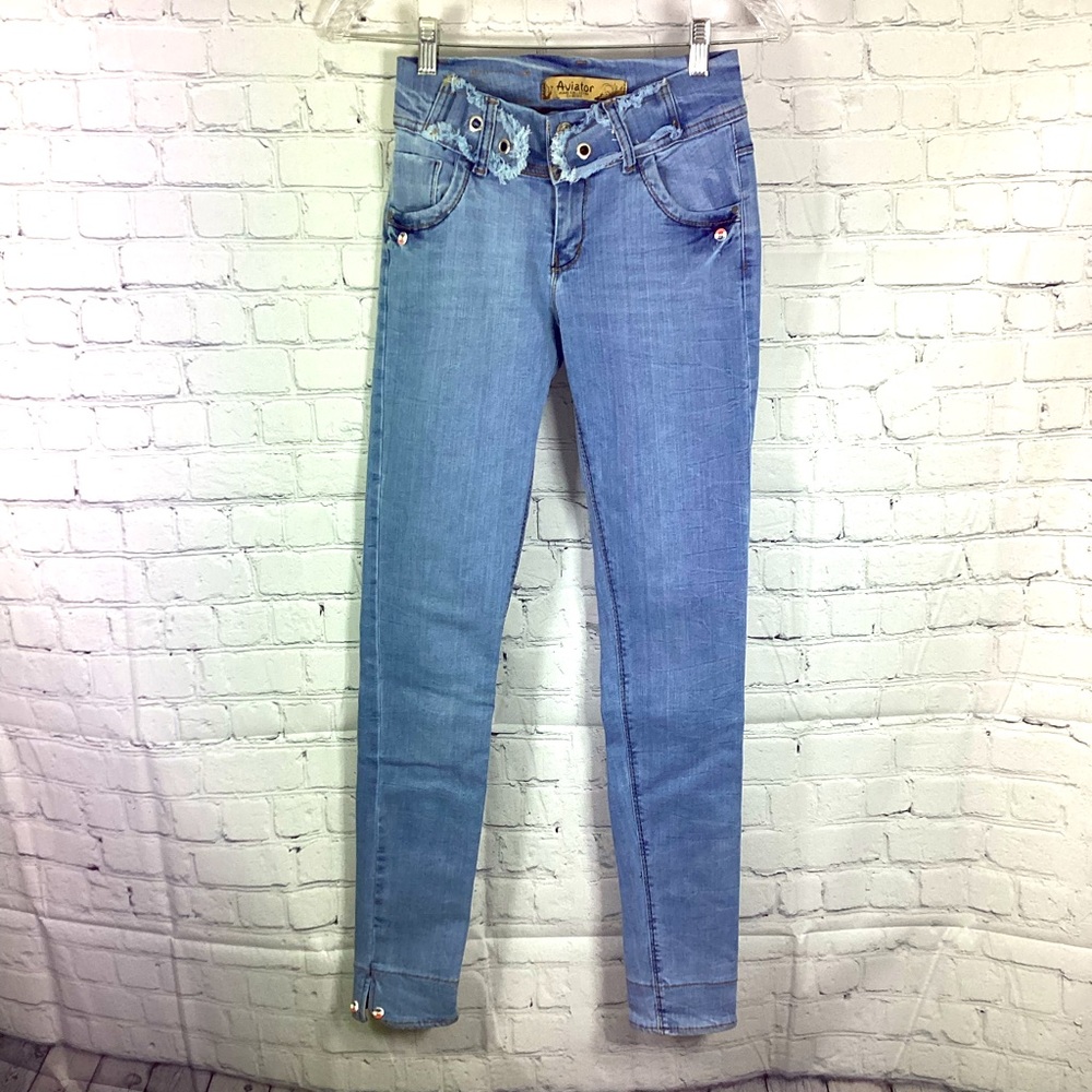 Aviator‎ Skinny Jeans Floral Cuffs Size 2